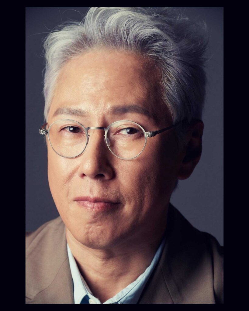 40대남자 코디 - 안경, 출처 : 윤종신님 인스타그램